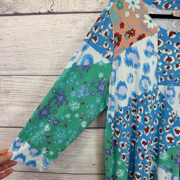 Logo Lori Goldstein Plus Size Blue Green Floral Leopard Patchwork Top Size 2X - Picture 2 of 8